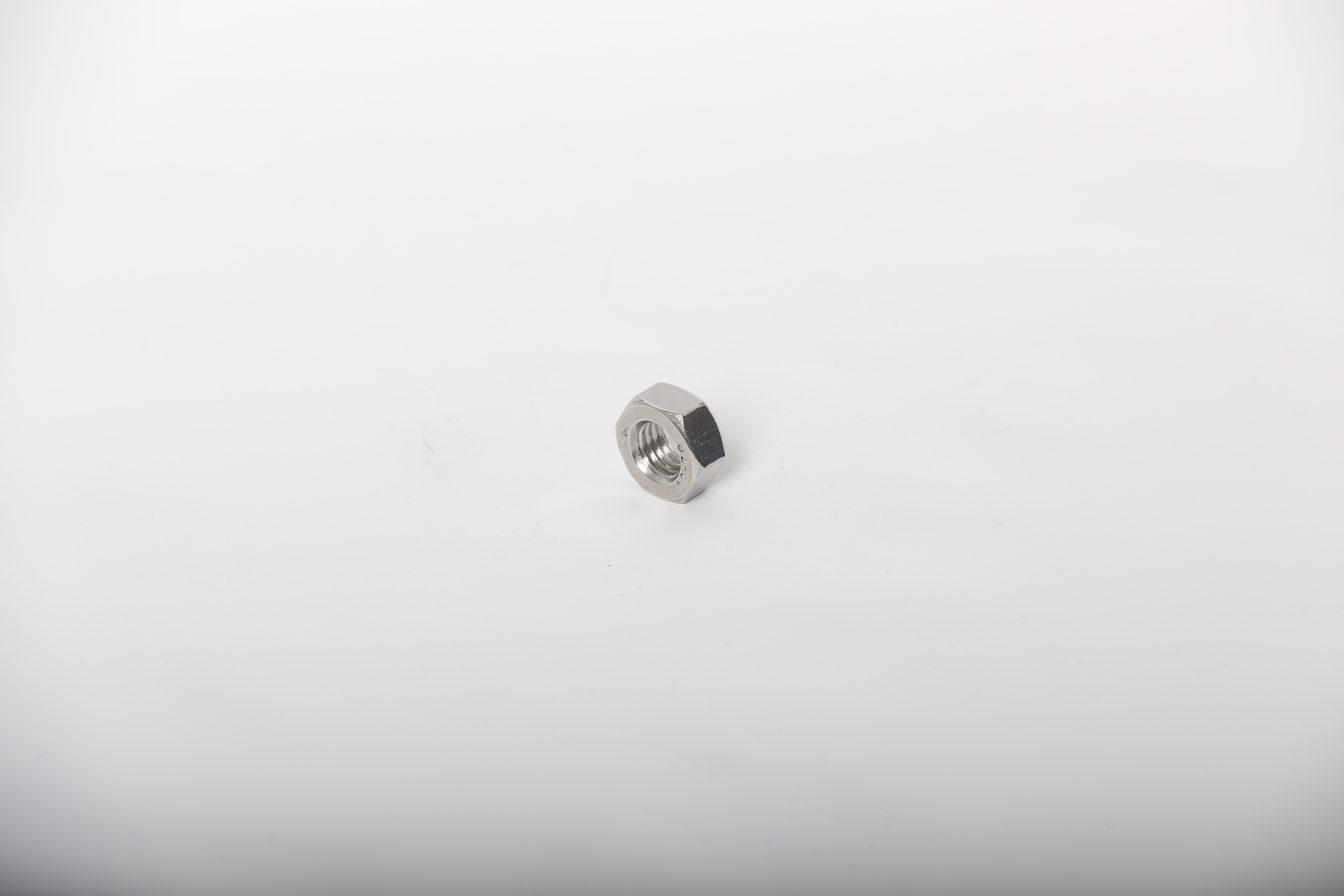 Where Can You Buy Hex Lock Nuts with Fast Shipping and Great Customer Service?