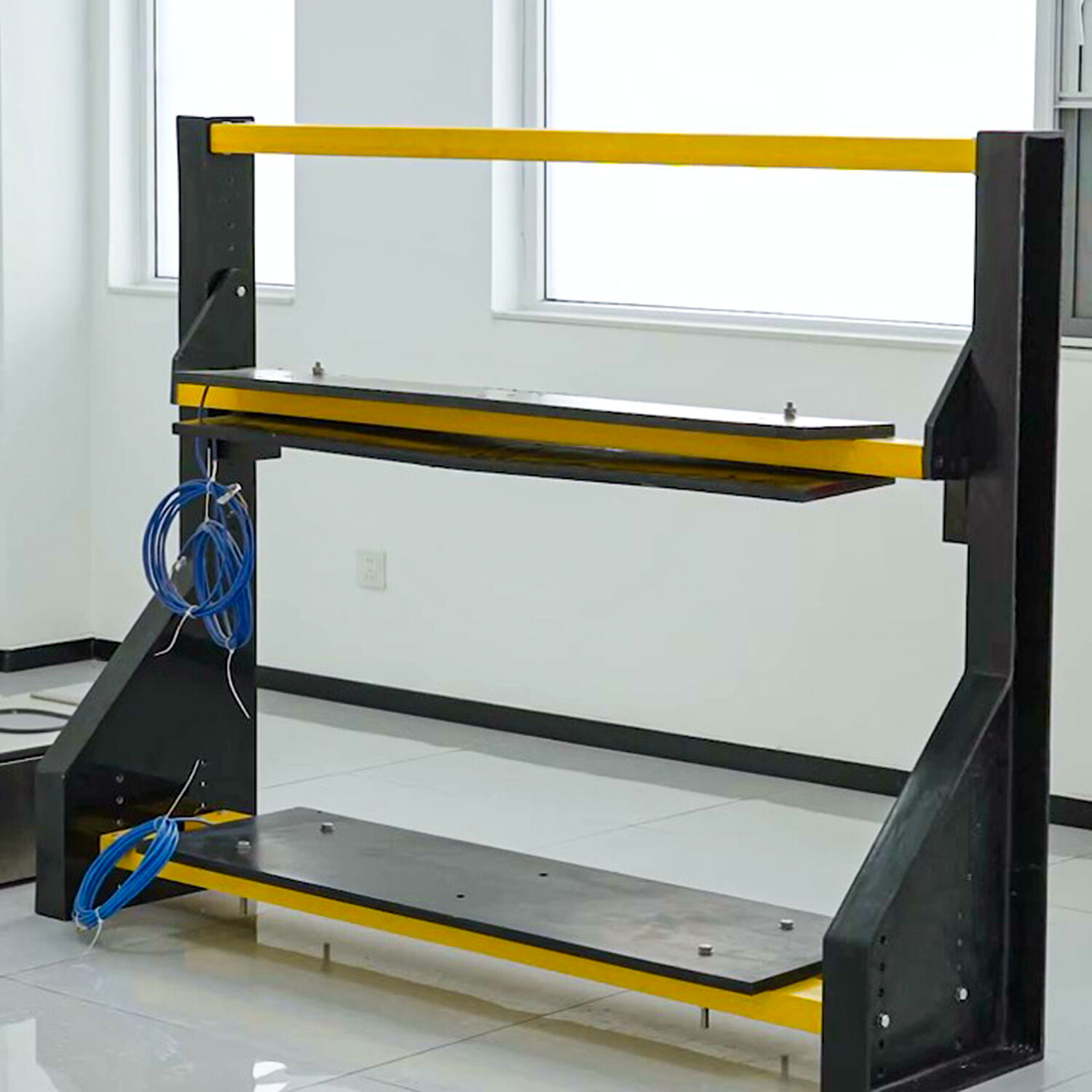 Understanding the Components of a Metal Detector Machine