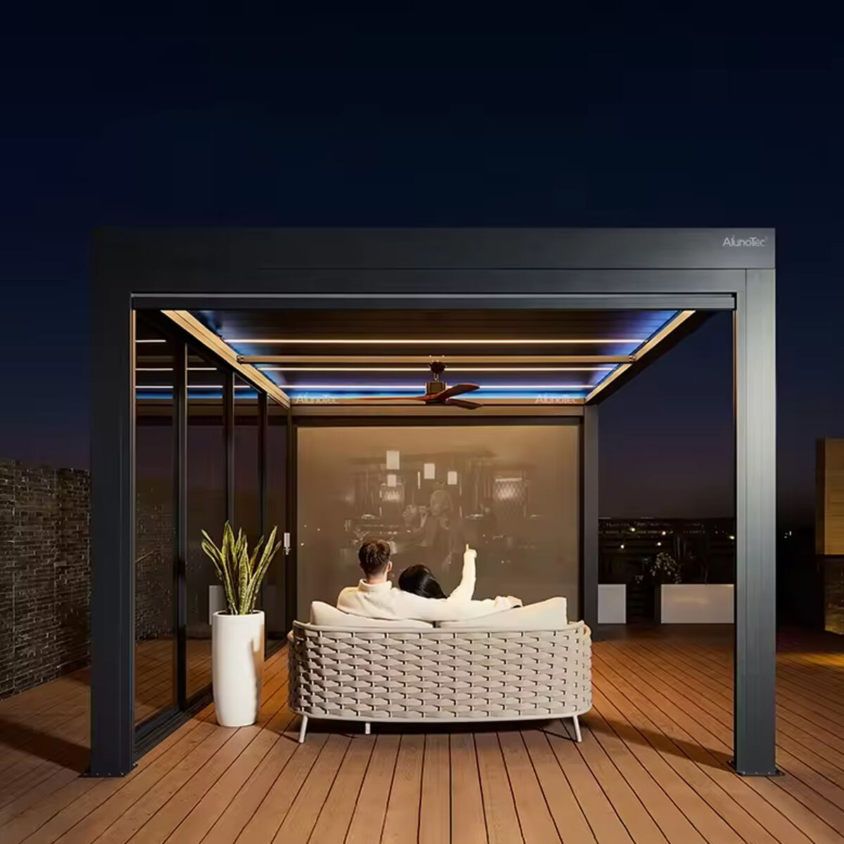 Pergola s lícovou střechou
