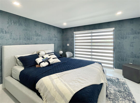 Bedroom Effect