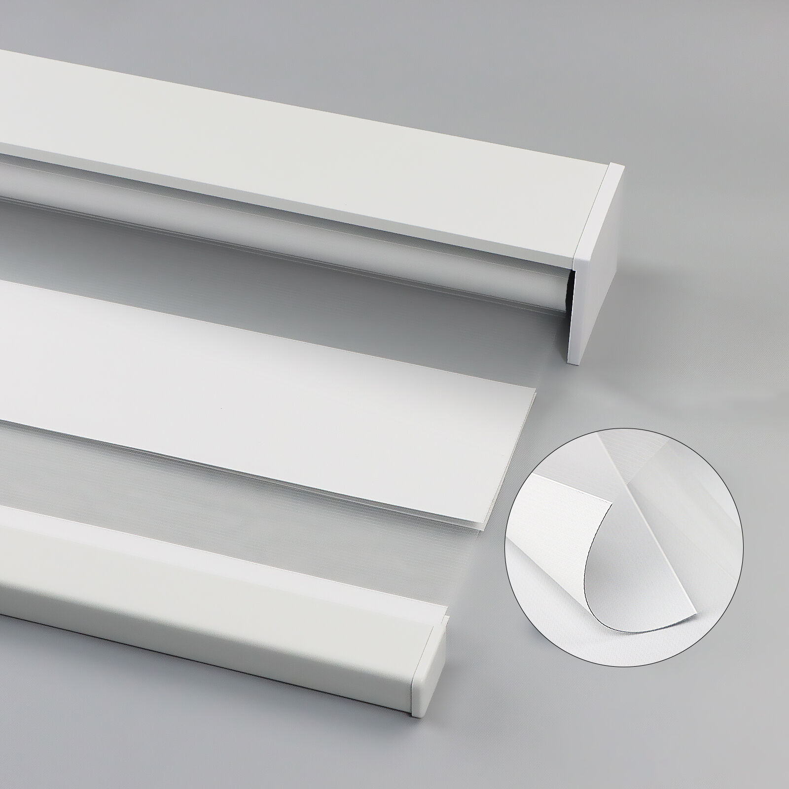 Smart living gets an upgrade! Remote control blinds revolutionize the home shading experience. 