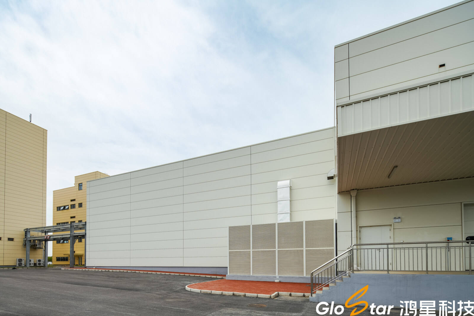 Efficient Warehousing Solutions