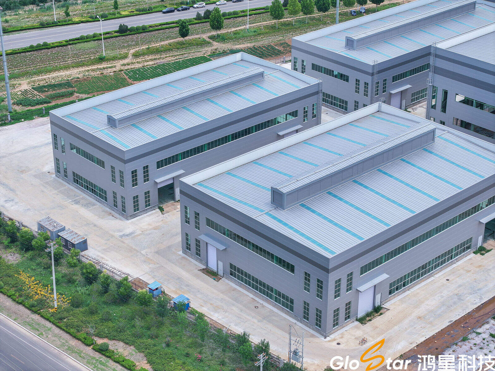 BIPV photovoltaic metal roof sandwich panel3.jpg