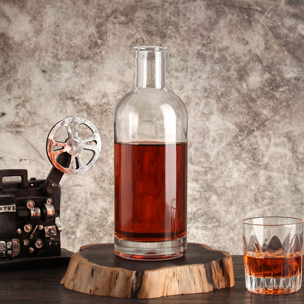 Innovative Whiskey Glass Bottle Manufacturers: Quality Meets Customization