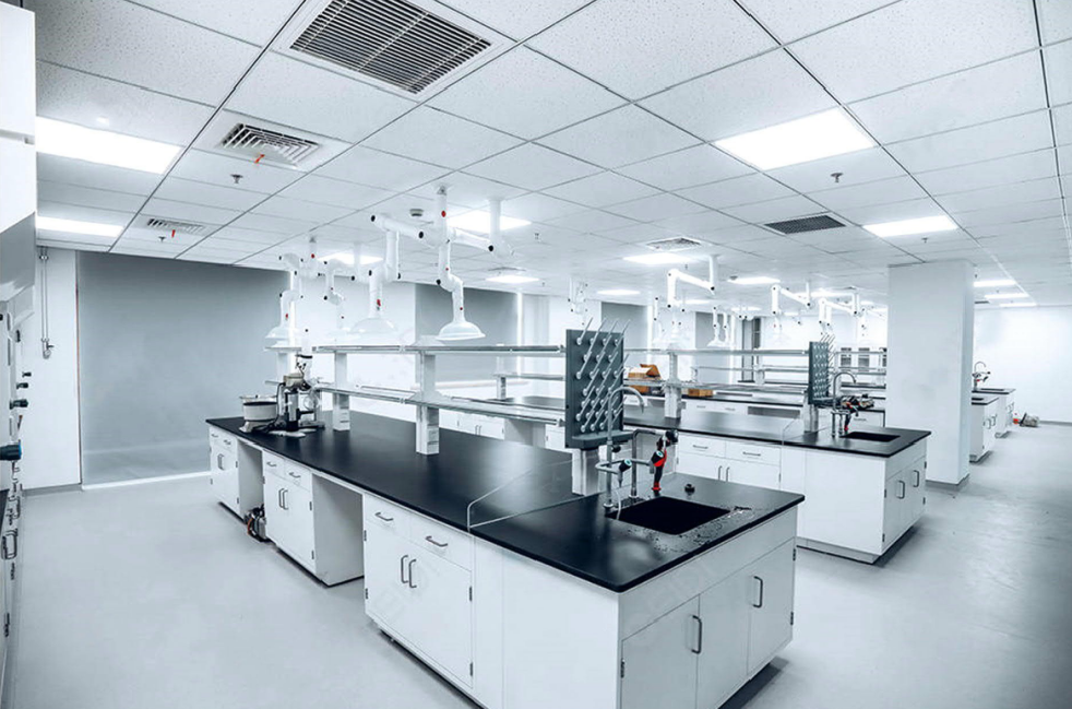 cleanroom manufacturer