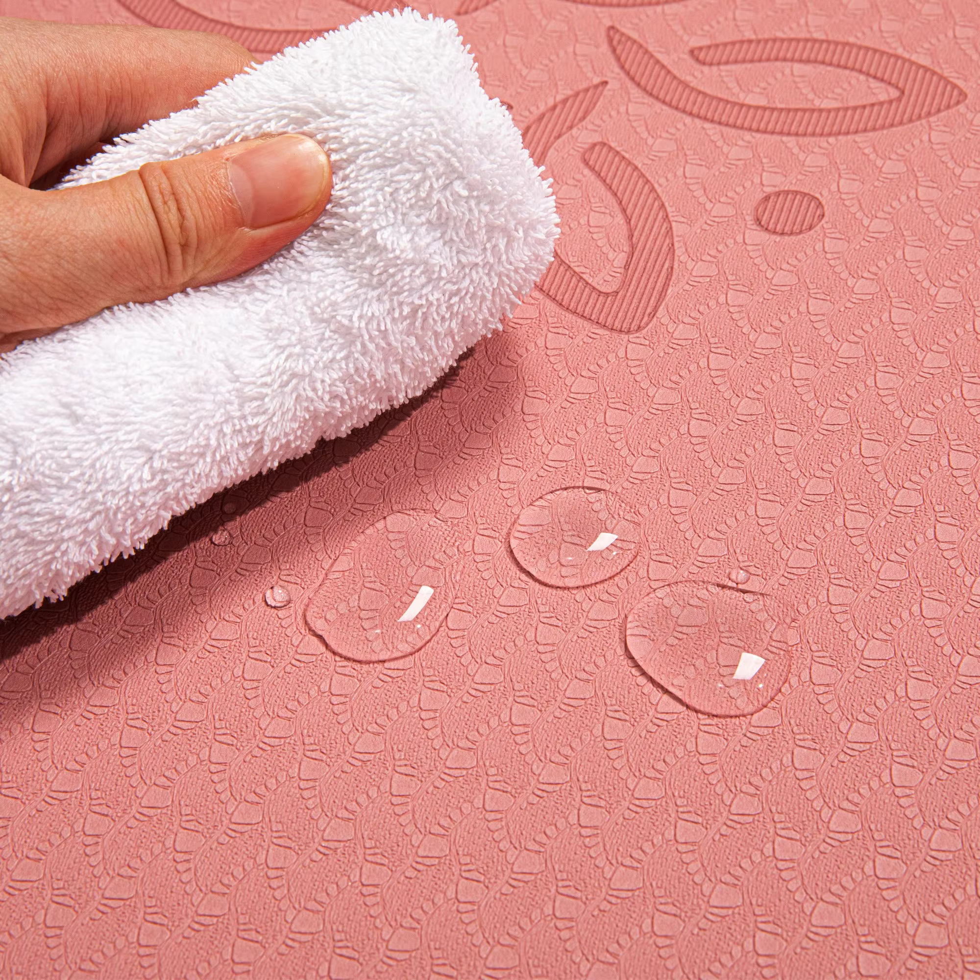 Wholesale Eco-Friendly 8mm 10mm Thick TPE Yoga Mat with Strap and Custom Logo Bag NBR Rubber for Workout and Exercise details