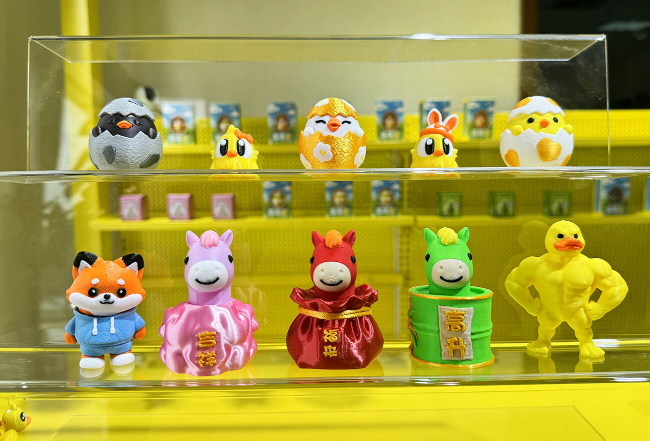 3Dプリント式ポップアップ馬＆ヒッチングエッグのフィデットトイ
