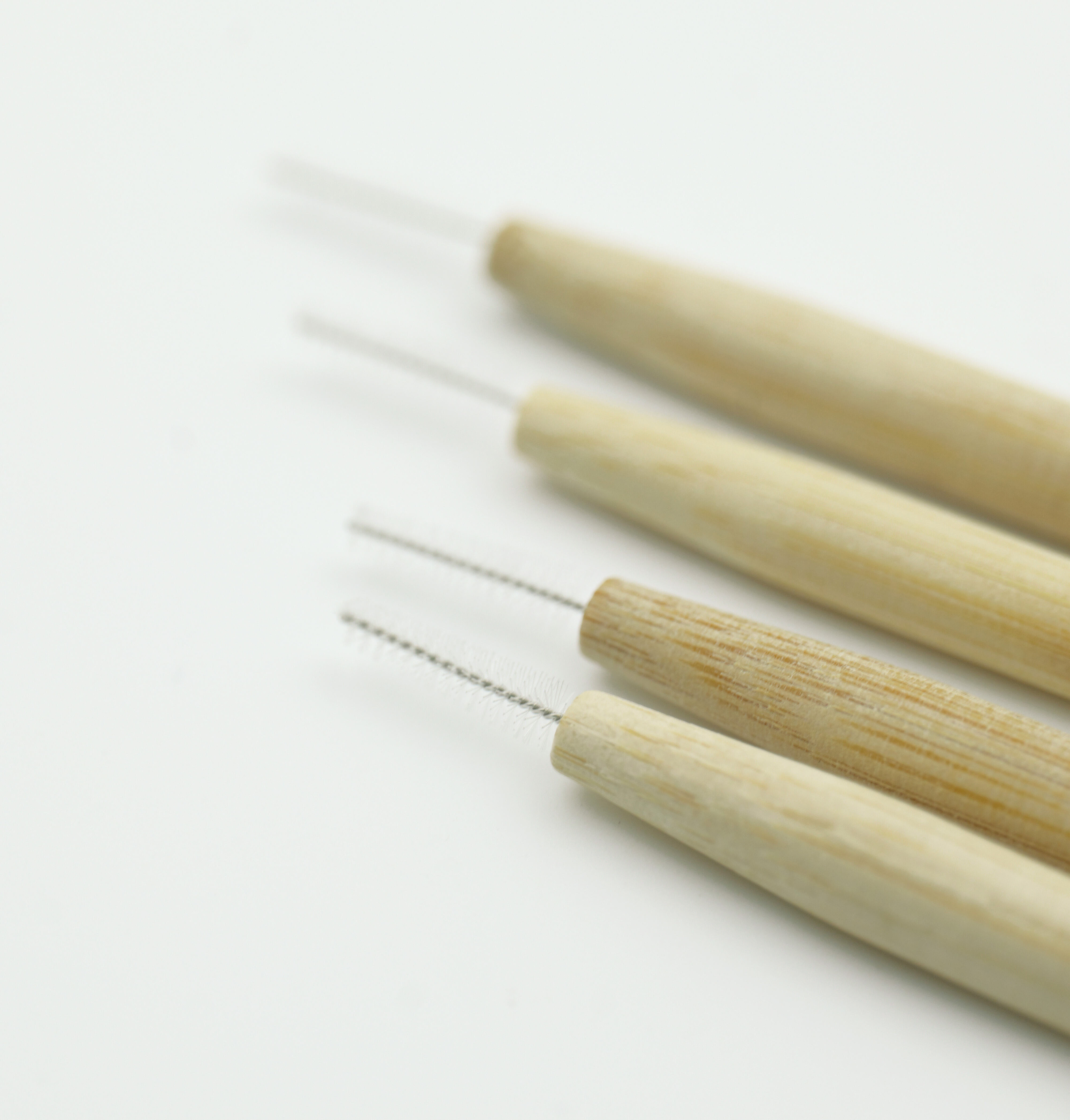How to Achieve Optimal Gum Health with Wholesale Interdental Brushes