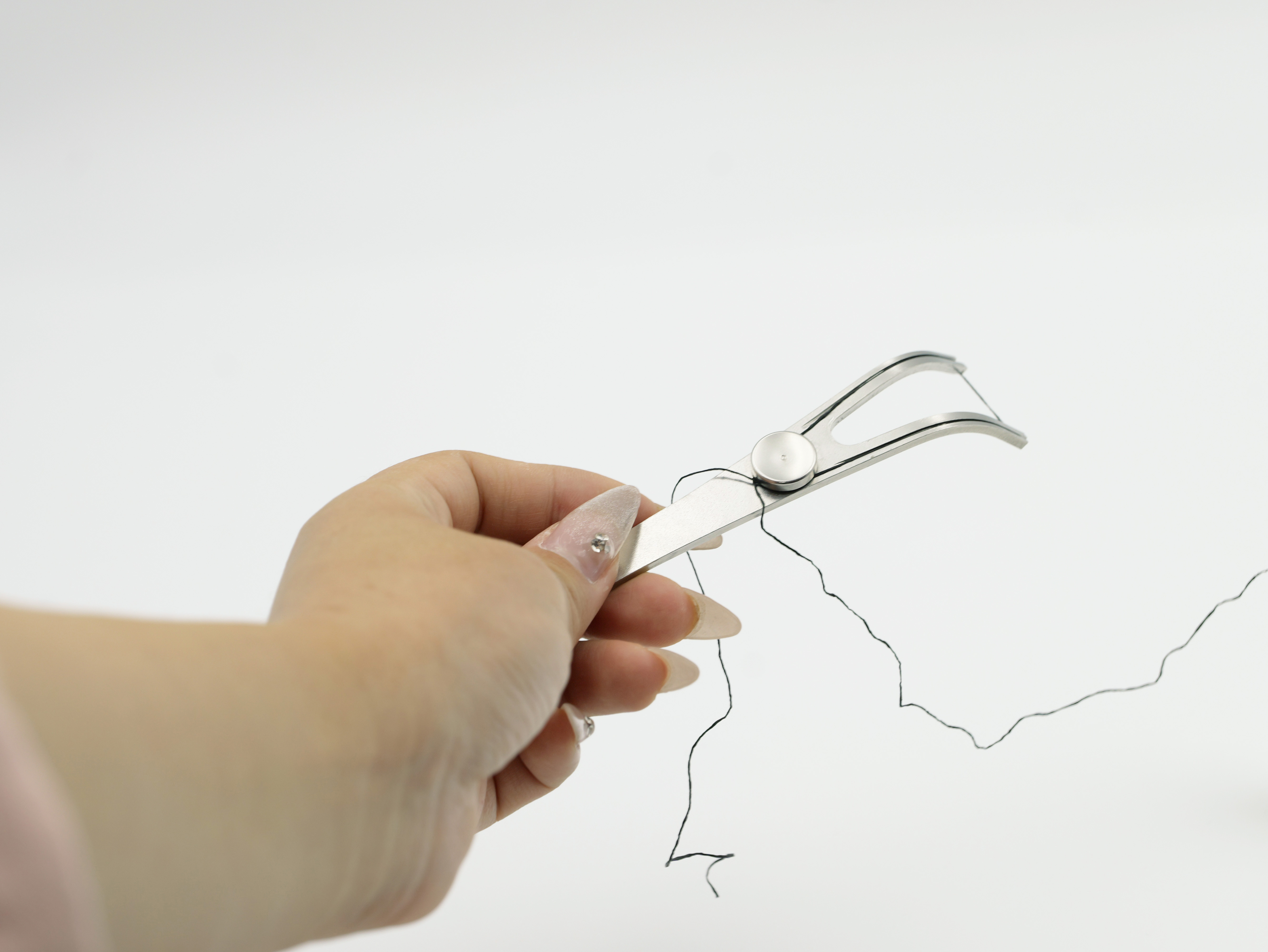 Discover Bulk Savings on High-Quality Metal Floss Holders for Resale