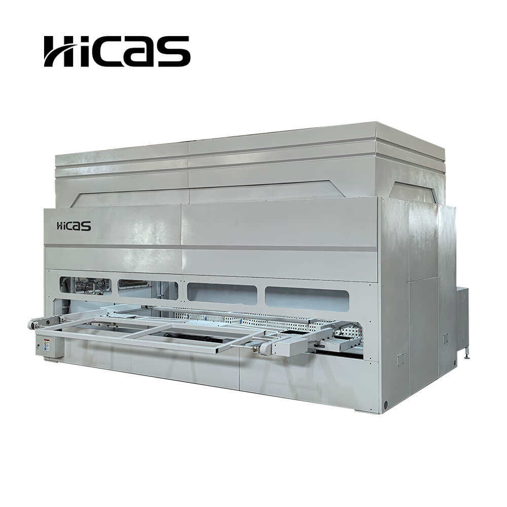 Machine de peinture par pulvérisation CNC automatique 5 axes pour portes en bois, panneaux d'armoires, meubles destinée à l'atelier