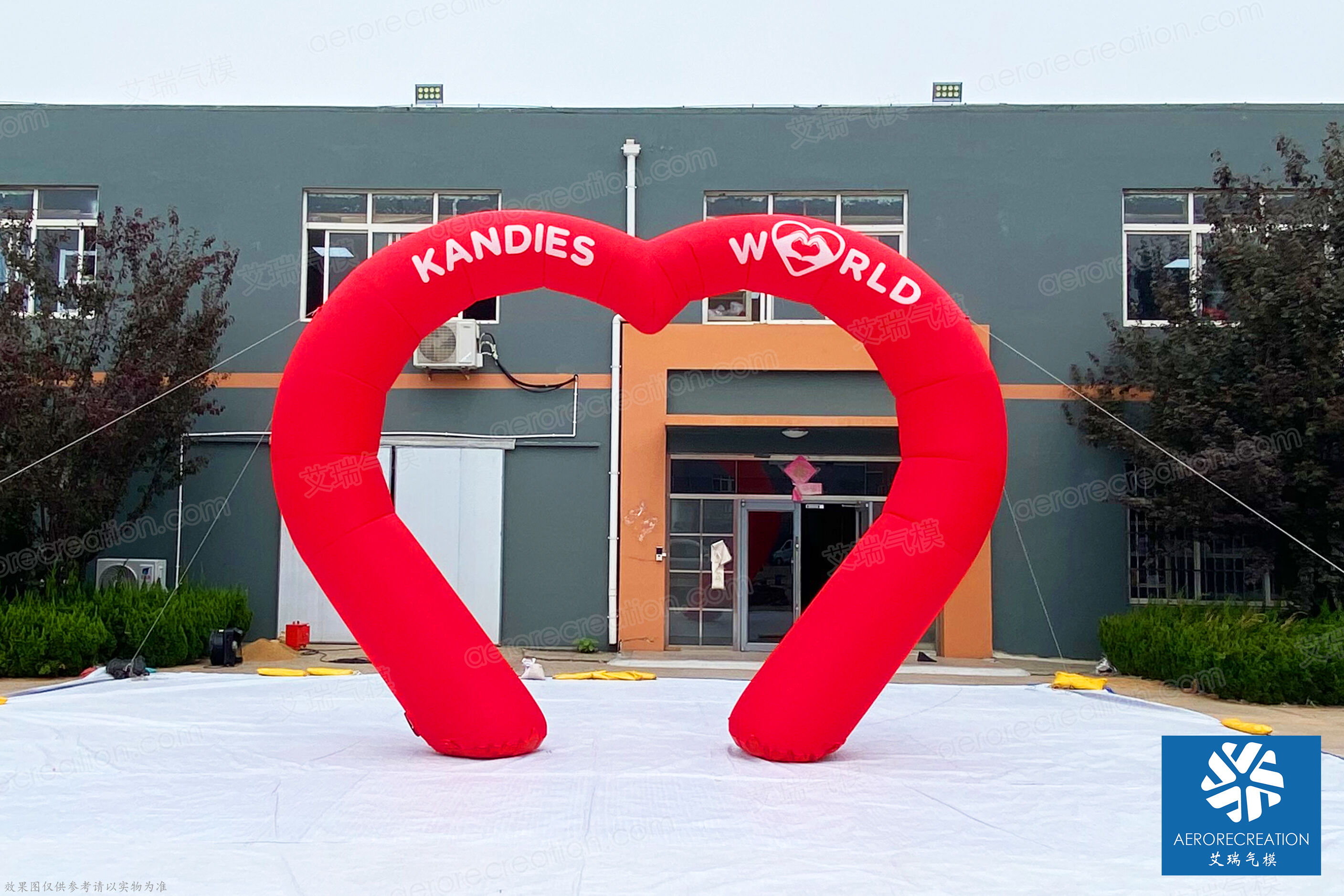 Inflatable Heart Shape Arch