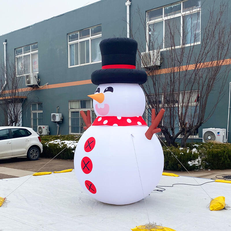 Inflatable Christmas Snowman Giant