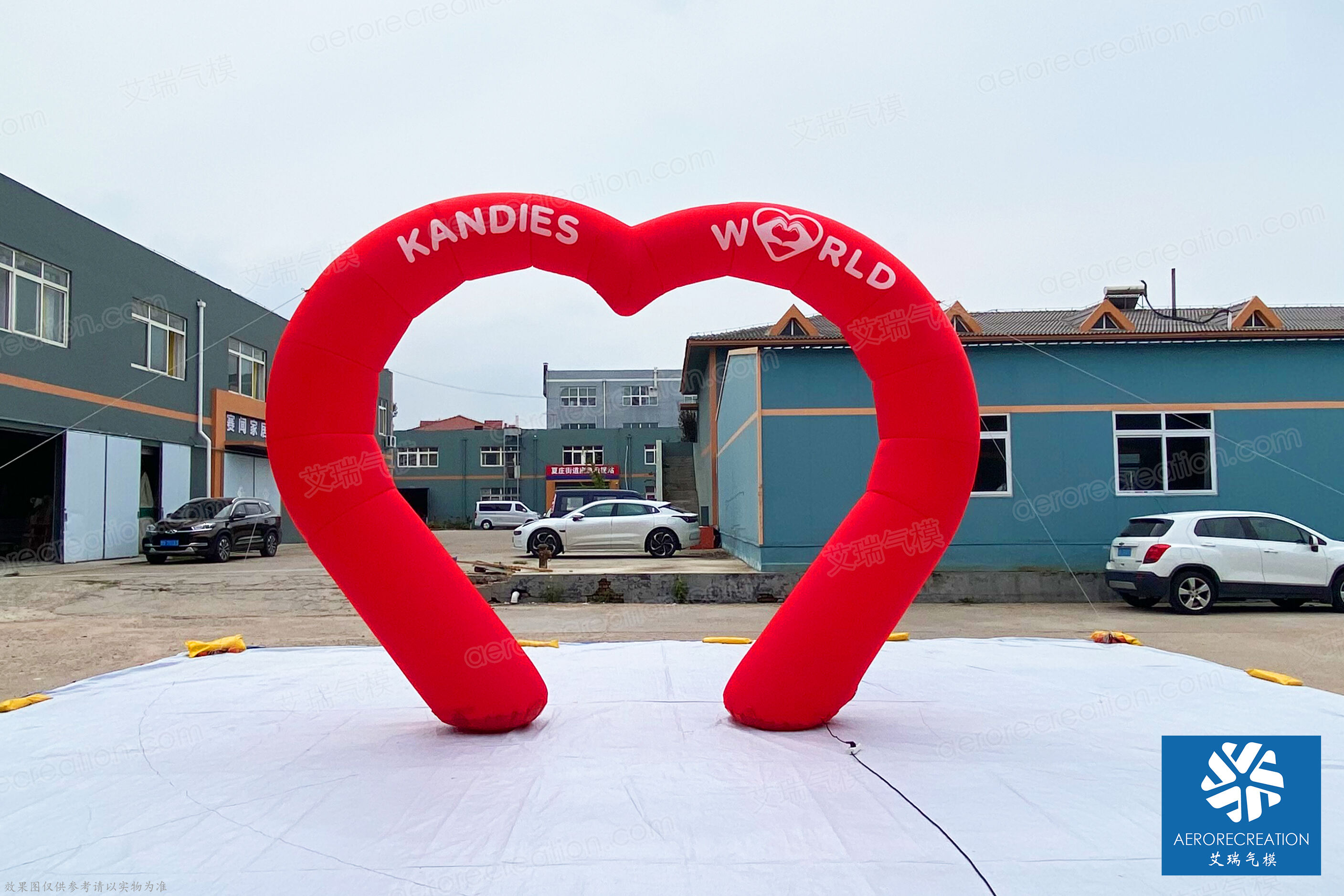 Inflatable Heart Shape Arch