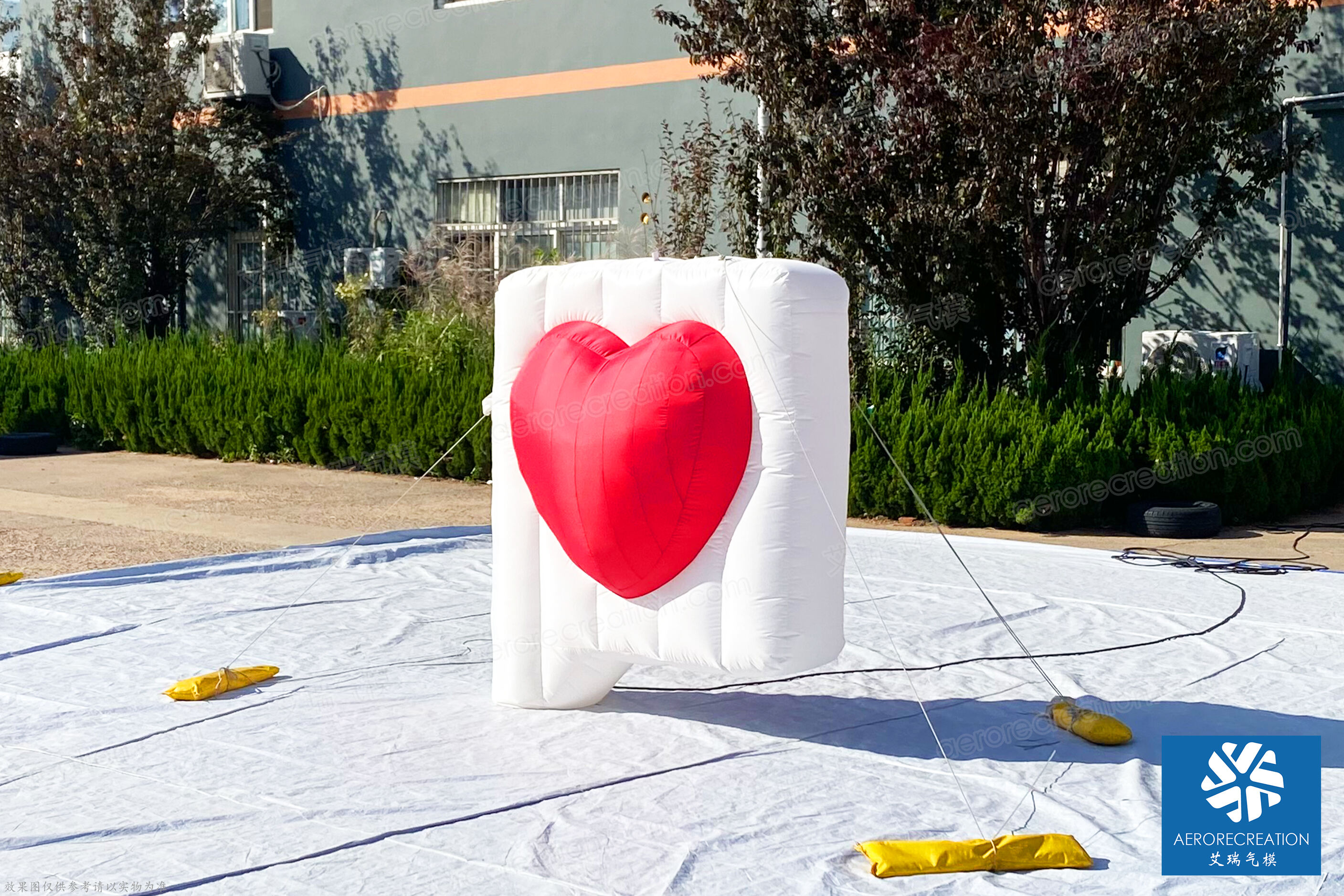 Inflatable Heart Wall Decoration