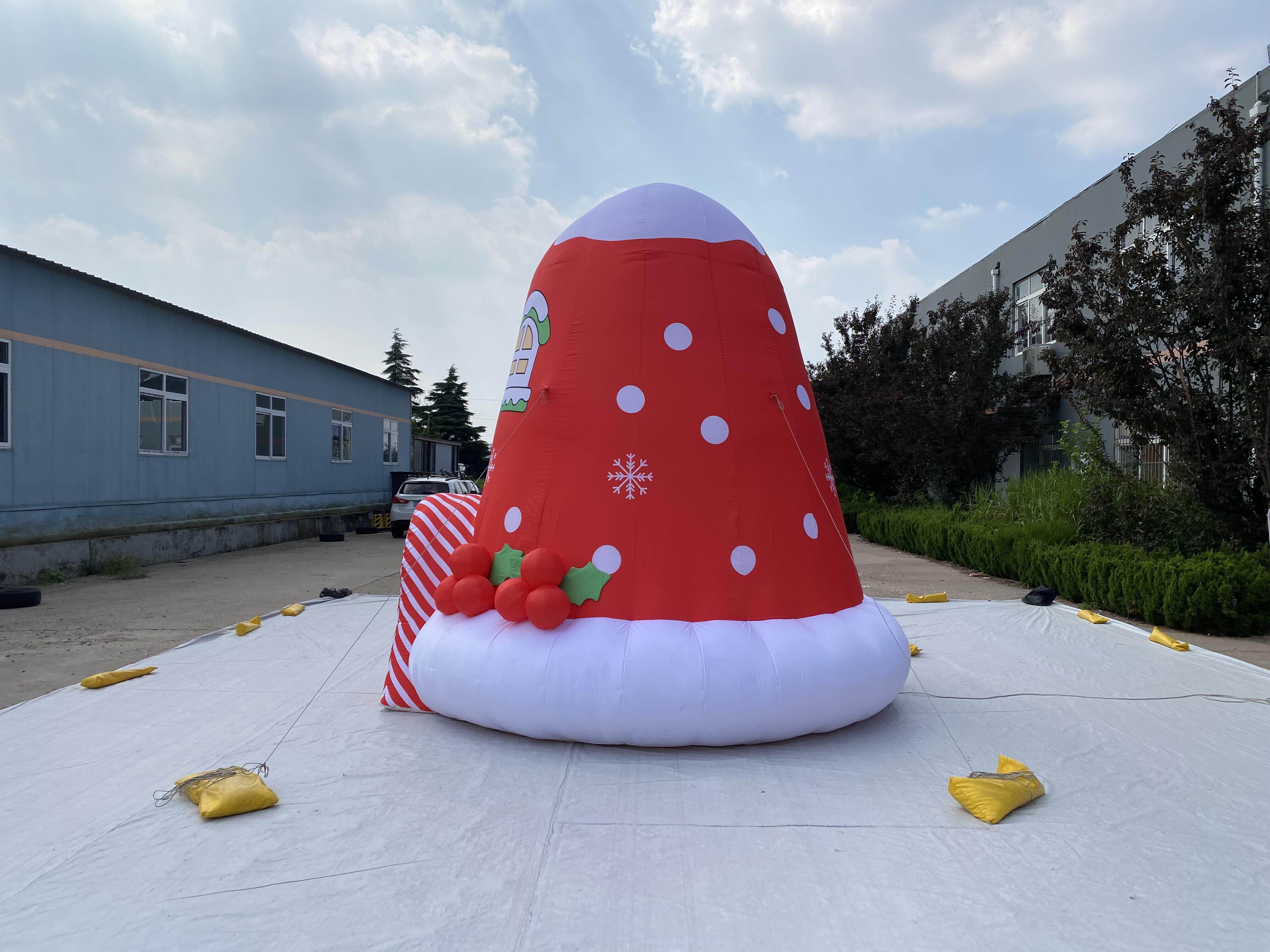 Customized Inflatable Christmas Hat Hole 