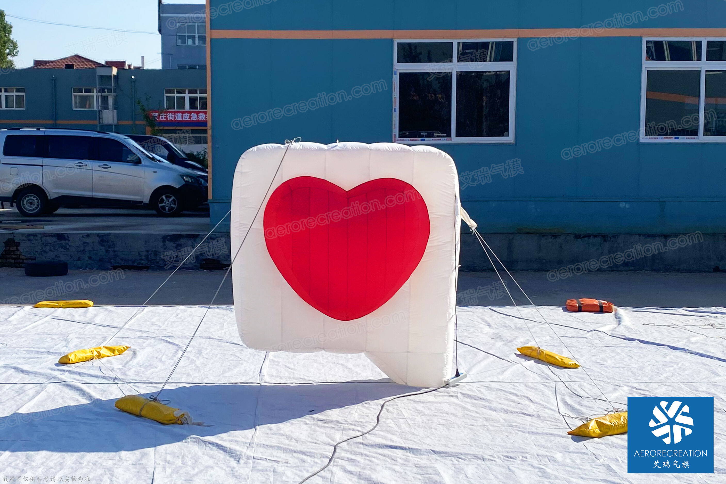 Inflatable Heart Wall Decoration