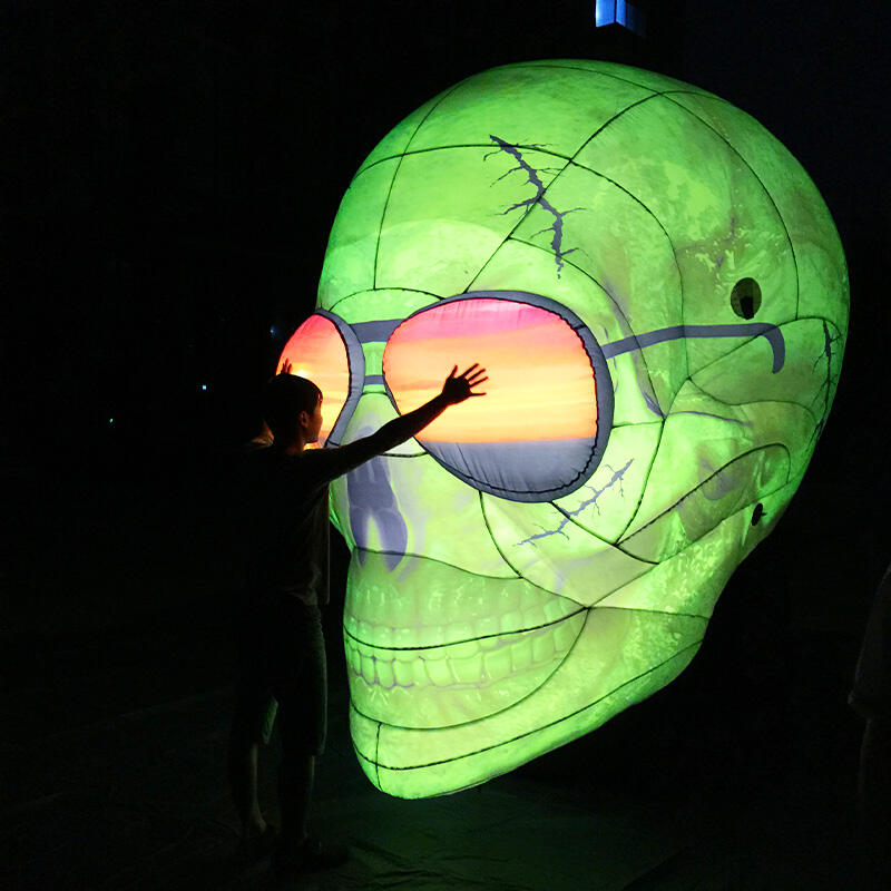 Inflatable Halloween green skull