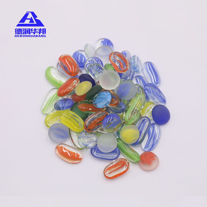 حصى زجاجية عالية الشفافية لتغطية قاع أحواض الأسماك، وأحجار زخرفية مقاومة للاهتراء