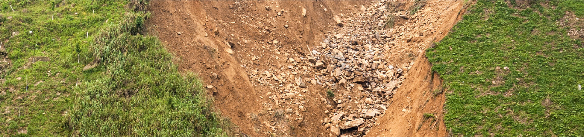 Bærbar advarselssystem for geologiske ulykker