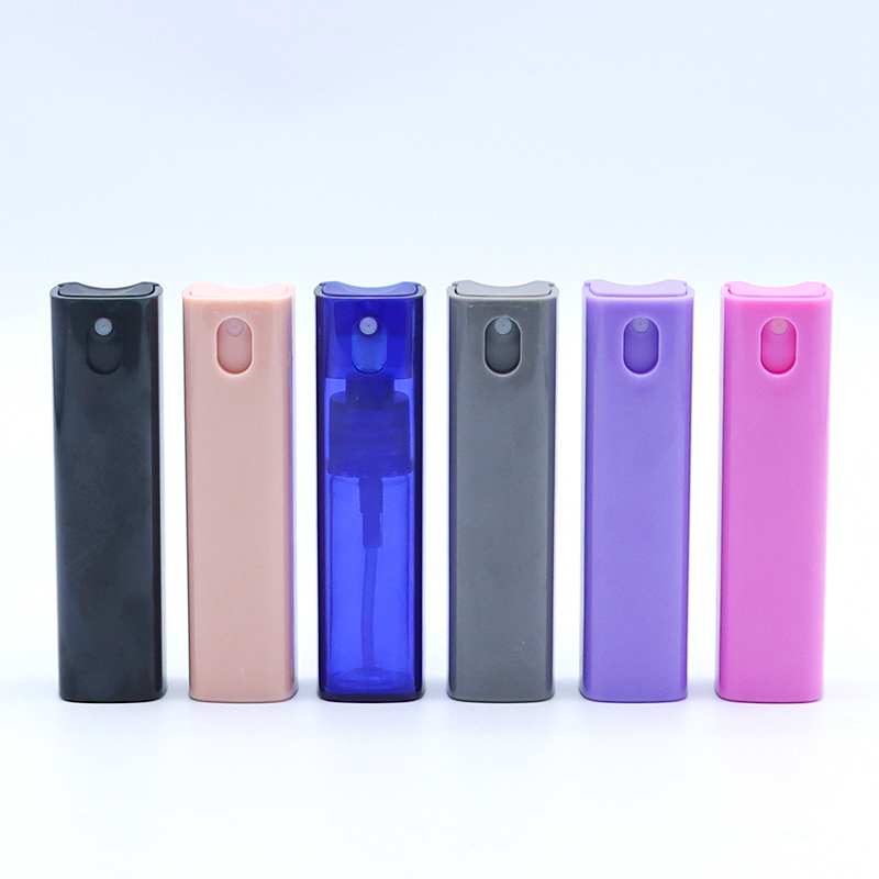 How does opaque perfume packaging preserve fragrance stability?