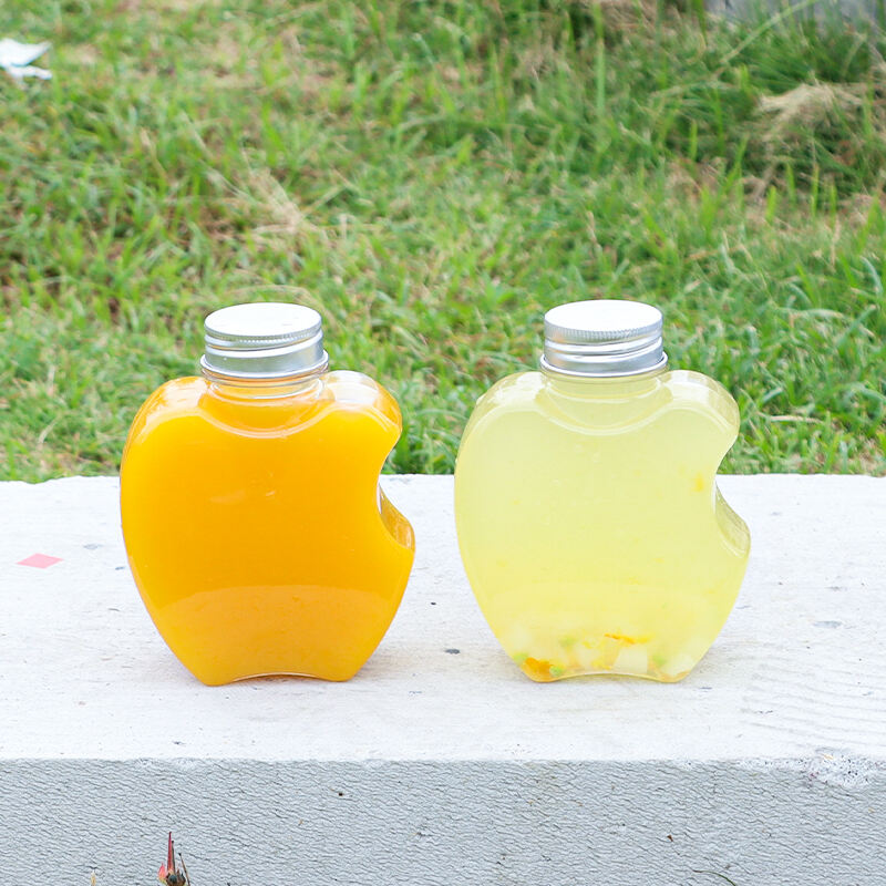300ml apple shape food-grade PET material plastic packaging bottle can hold juice and drinks creative design child like