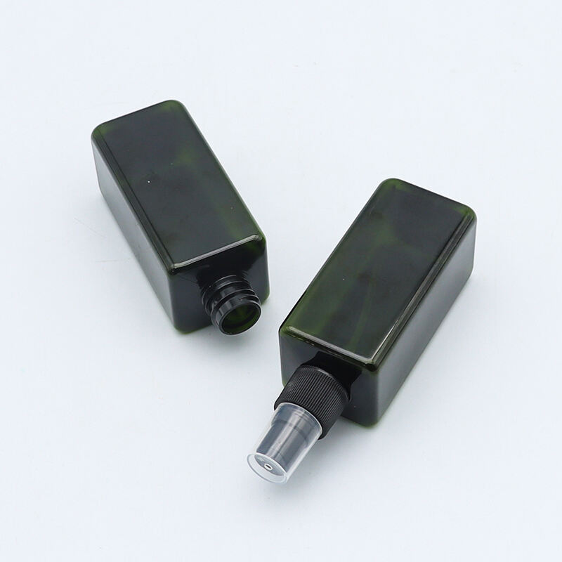 Factory Sale Custom Green Color 120ml square Shape Plastic Spray Bottle for Perfume