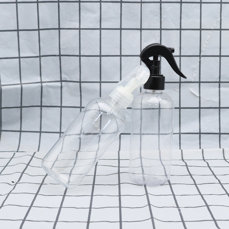 What types of liquids are suitable for use in spray bottles?