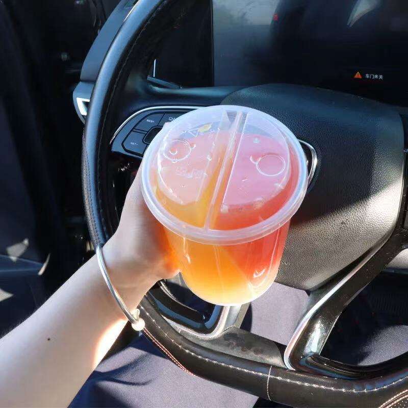 New Selling clear 16 oz and 24 oz Takeaway Plastic Cups with LIDS and Straws, 2-room Double Split Boba Cups