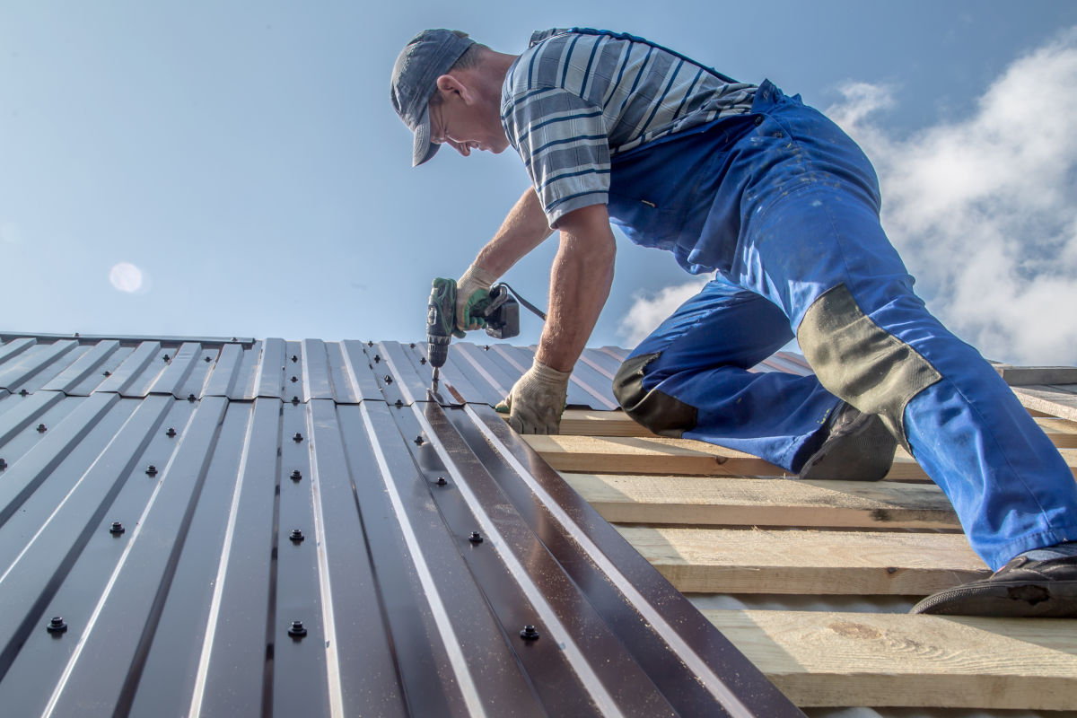 Why Roofing Screws Are Essential for Durable Roofs