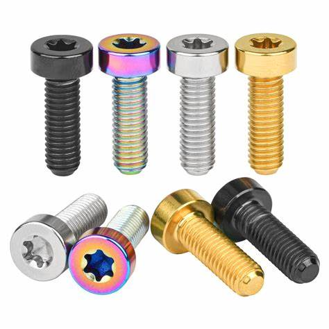 Exploring the Versatility of Machine Screws in Manufacturing