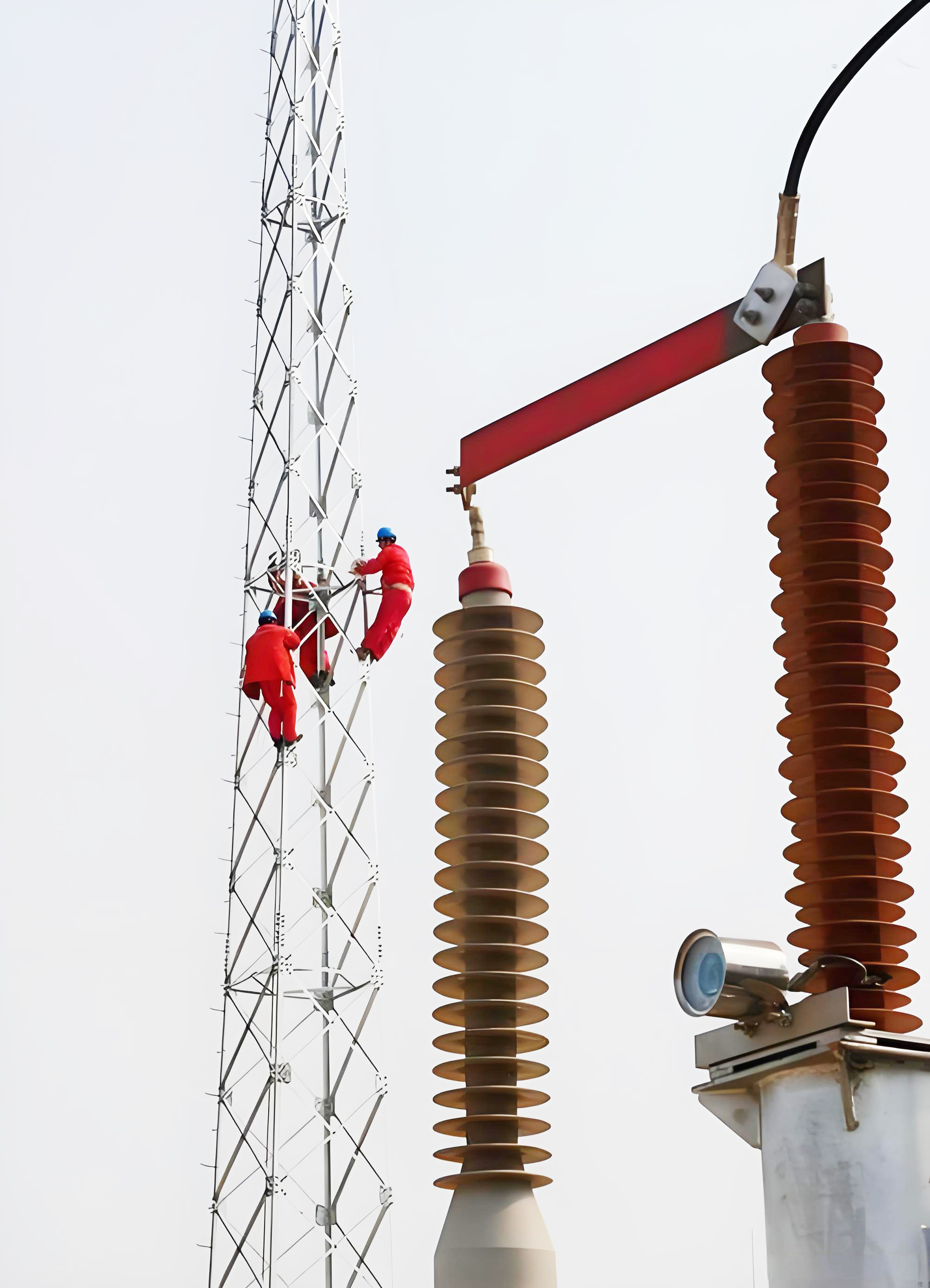 How Do Lightning Arresters Protect Power Equipment?
