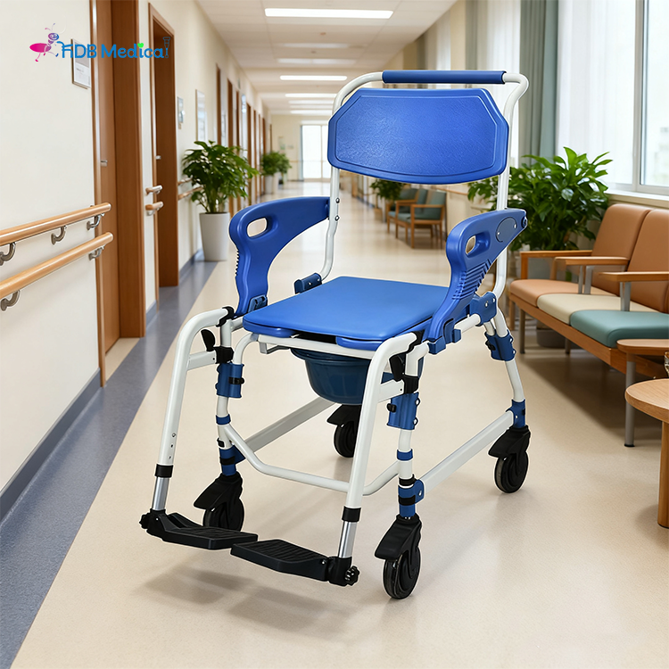 EVAクッション付きアルミニウム製ポータブルトイレチェア（シート幅53cm）