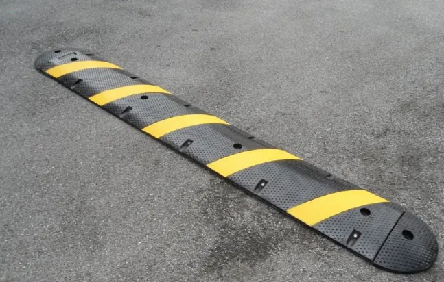 مزايا الأمان والرؤية المحسنة