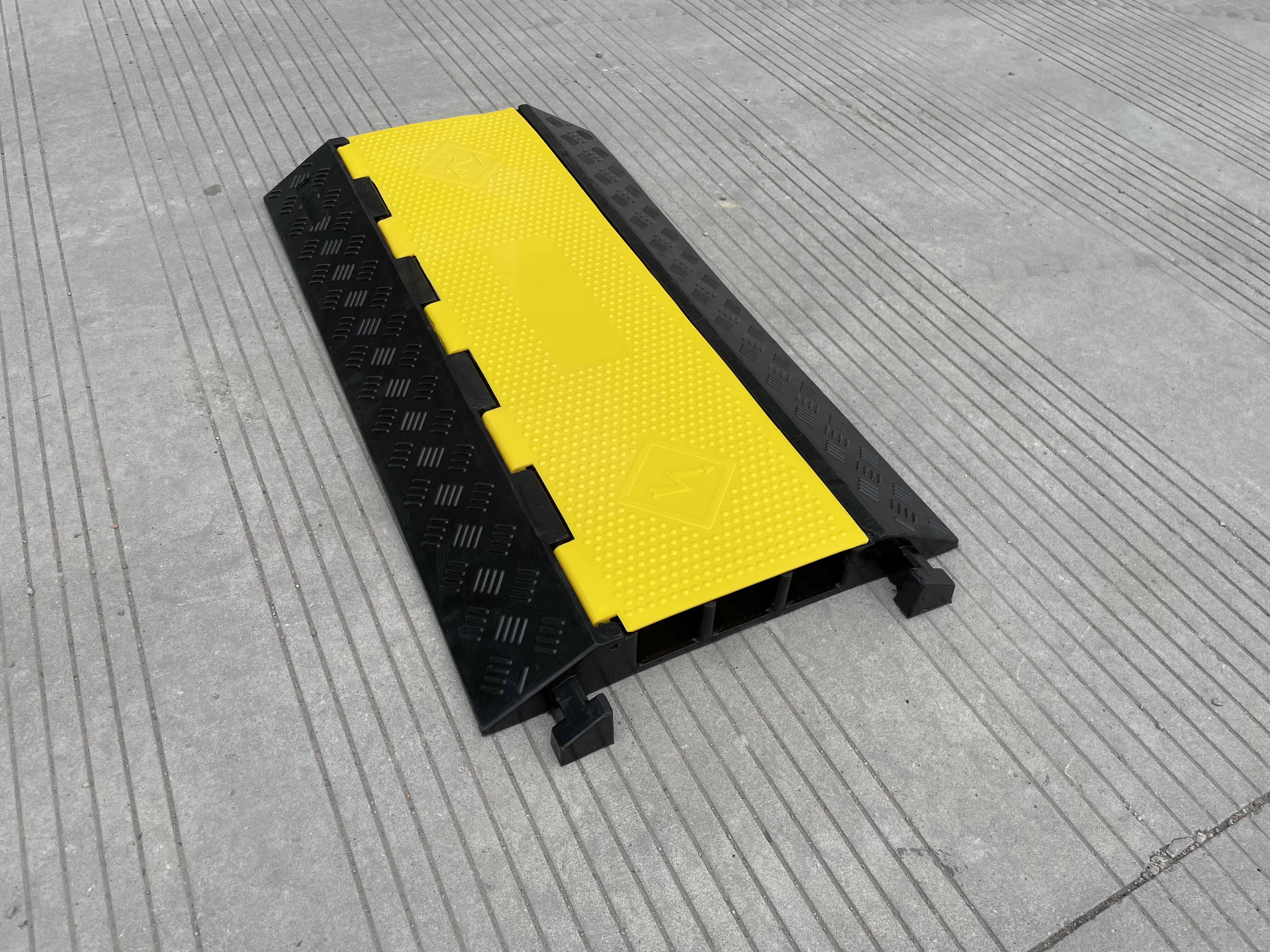 Witterungsresistenter Aufbau