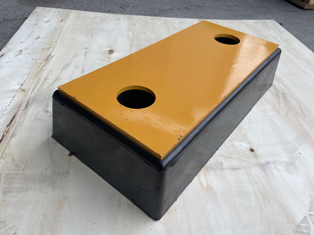 Heavy Duty Steel Face Rubber Dock Bumper