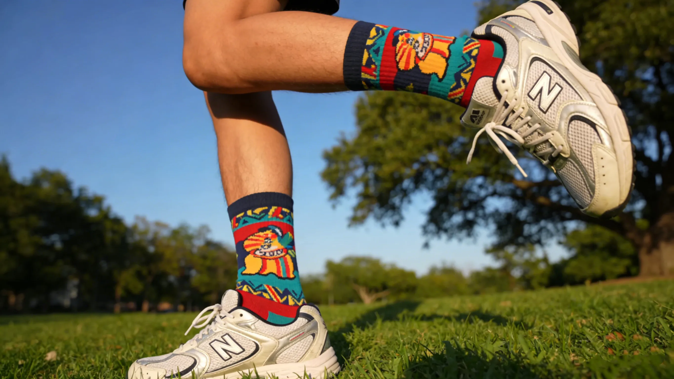 Come scegliere calzini stampati divertenti che aggiungono personalità ai tuoi outfit