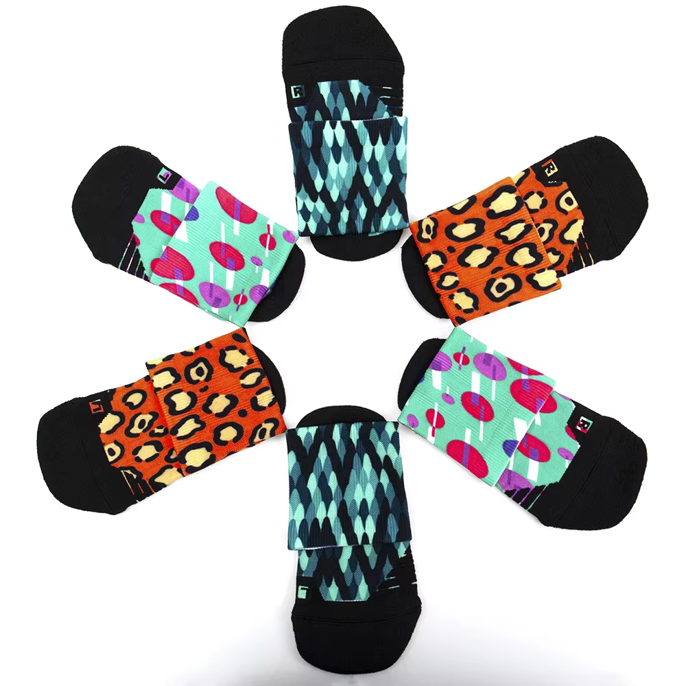 Manufacturer Breathable Printed Training Socks Men Athletic Custom Sports Socks	