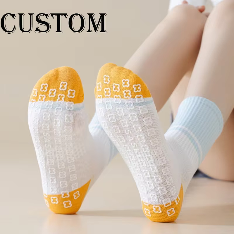 Professional Women Custom  Anti-slip Stripes Yoga Socks Sports Pilates Socks	