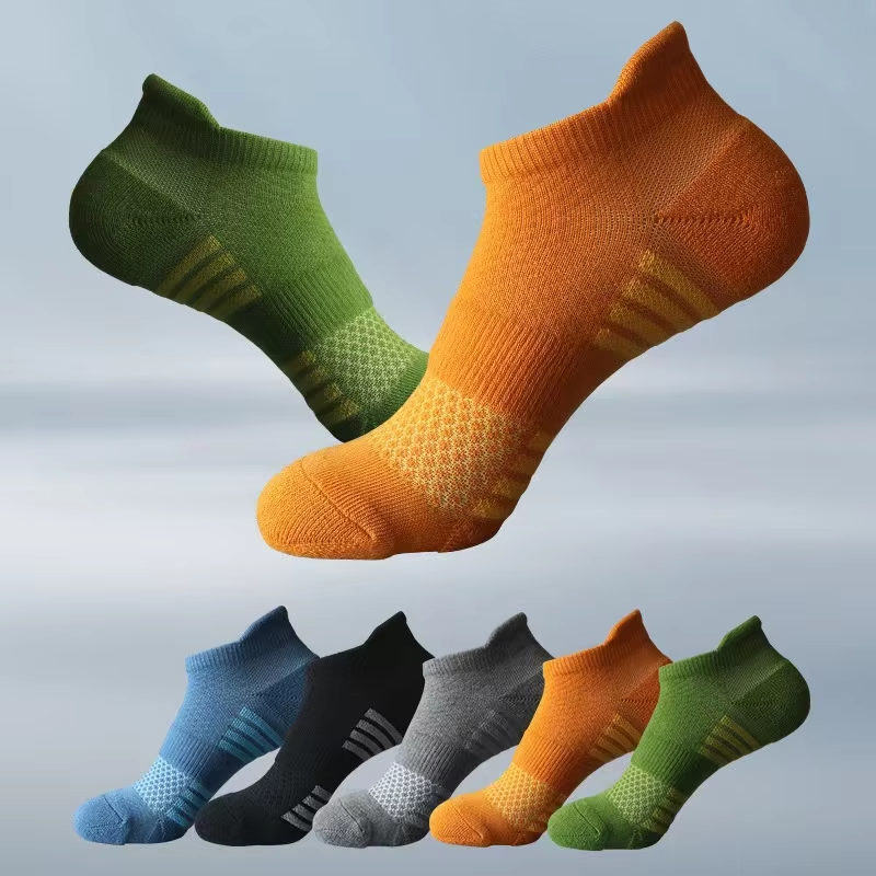 ویژگی‌هایی که باید در جوراب‌های عملکردی دویدن برای سرعت و استقامت جستجو کرد