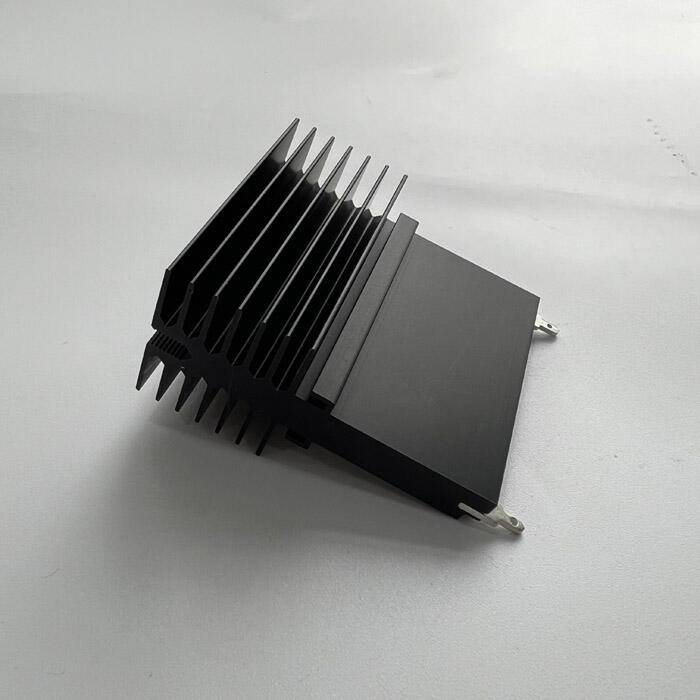 TO-247 TO-264 aluminijasti ekstrudirani očiščeni črno anodizirani toplotni odvod CR serija CR301-50-VE/AE Cam-Clip paket toplotnega odvoda