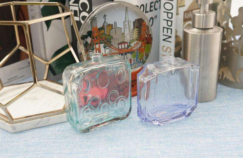 3.5oz 100ml Square Glass Perfume Bottle With Pump Spray manufacture