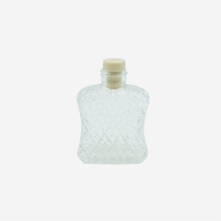 Elegant Lucency Glass Diffuser Bottles with Customized Pattern