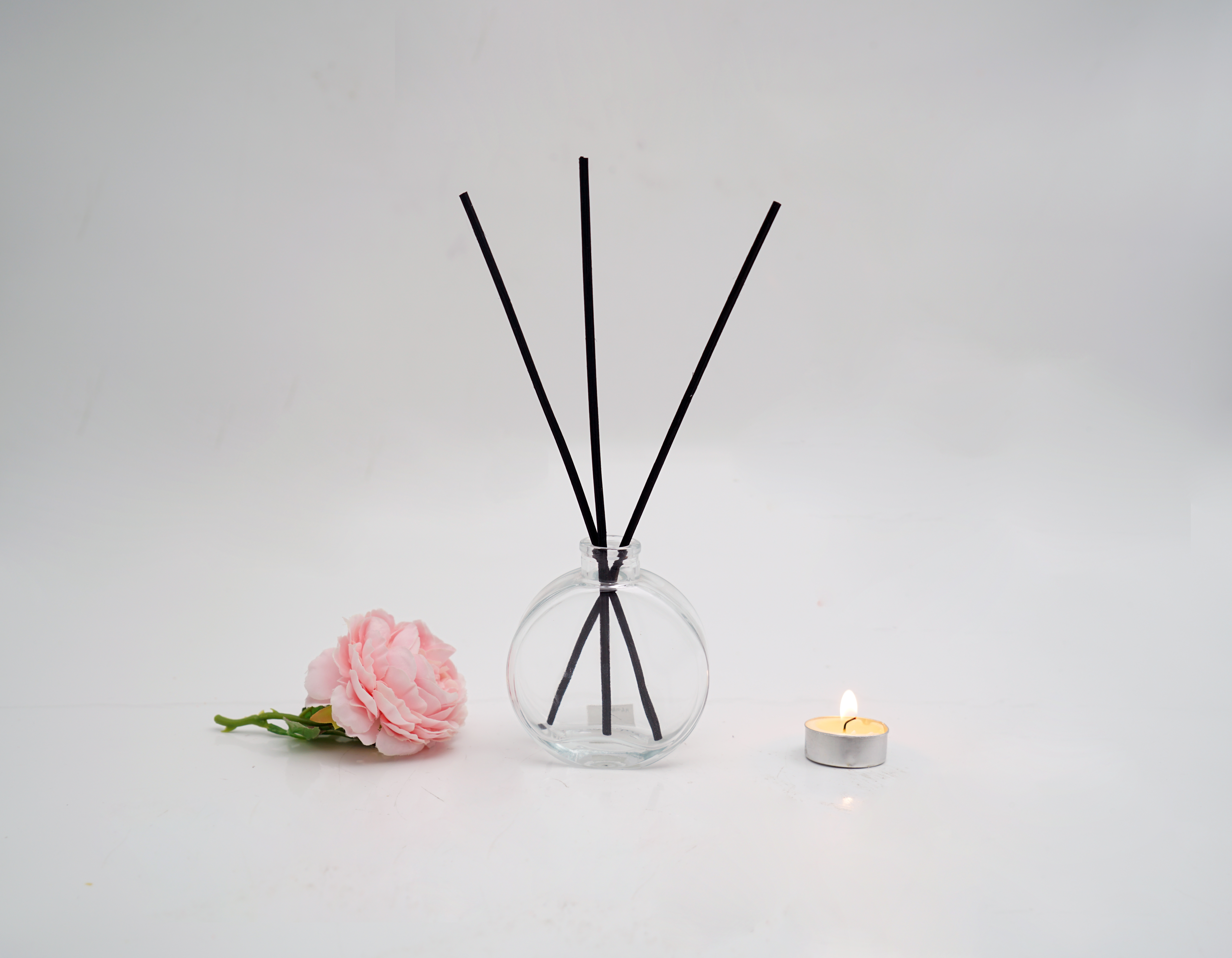 160ml diffuser bottle with stopper details