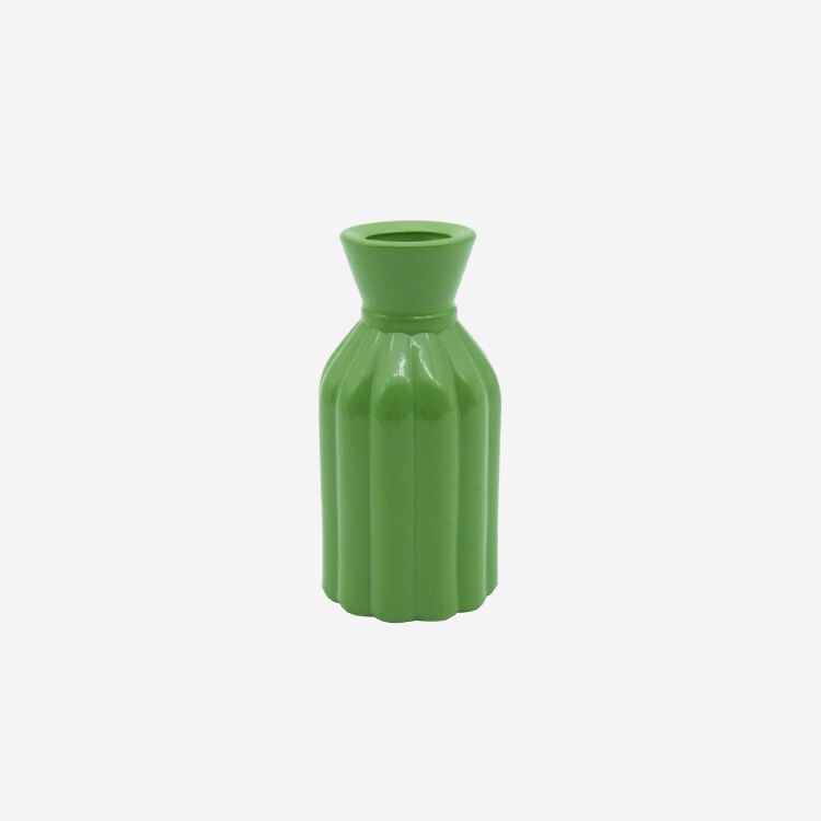 Small Aroma Diffuser Glass Bottles in Different Colors