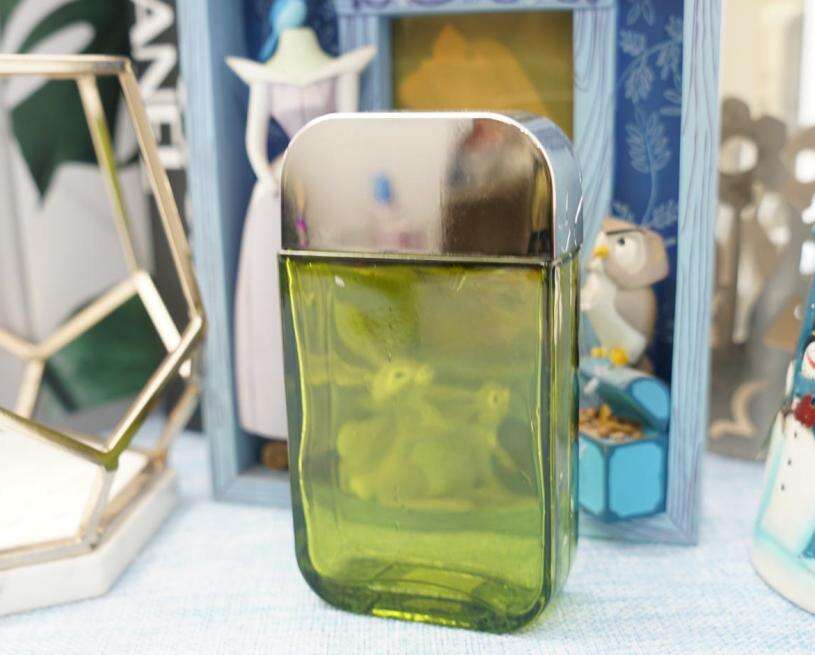 100ml Empty Flat Glass Perfume Bottle With Pump Spray supplier