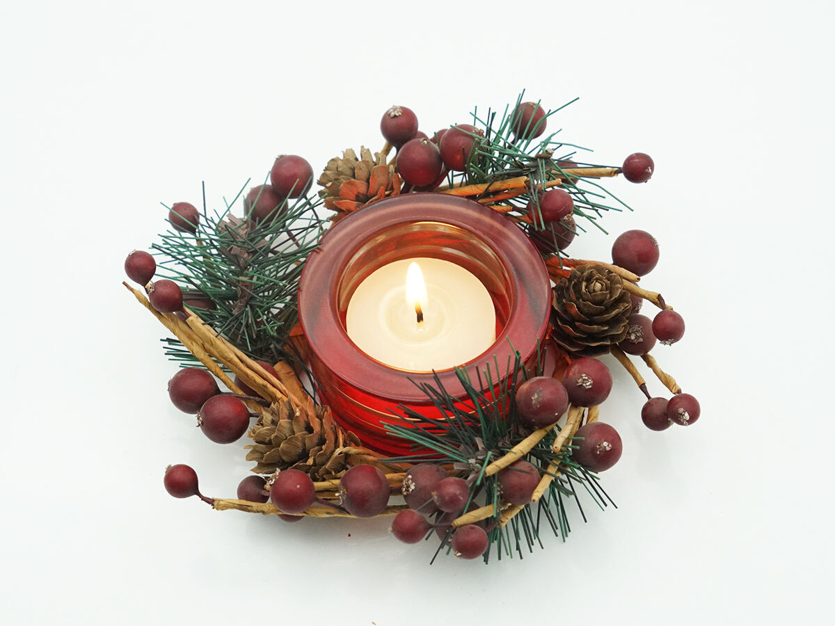 Harderson Hand Carved Thick Glass Tealight Candle Holder  supplier