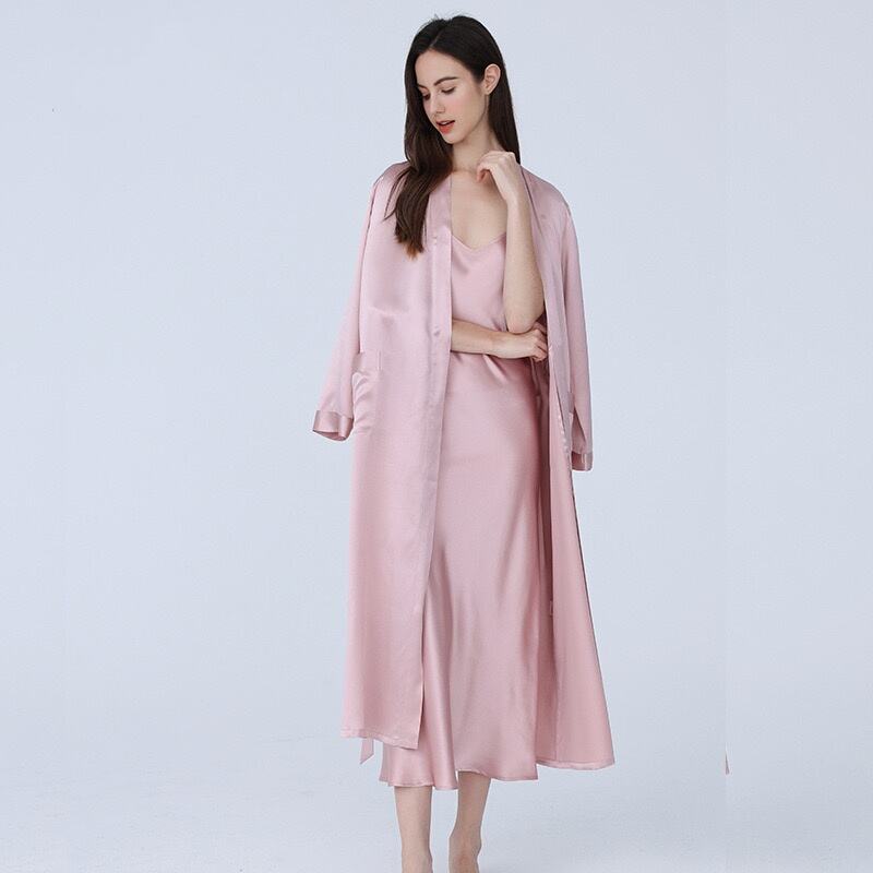 25 momme 100% mulberry Silk robe 