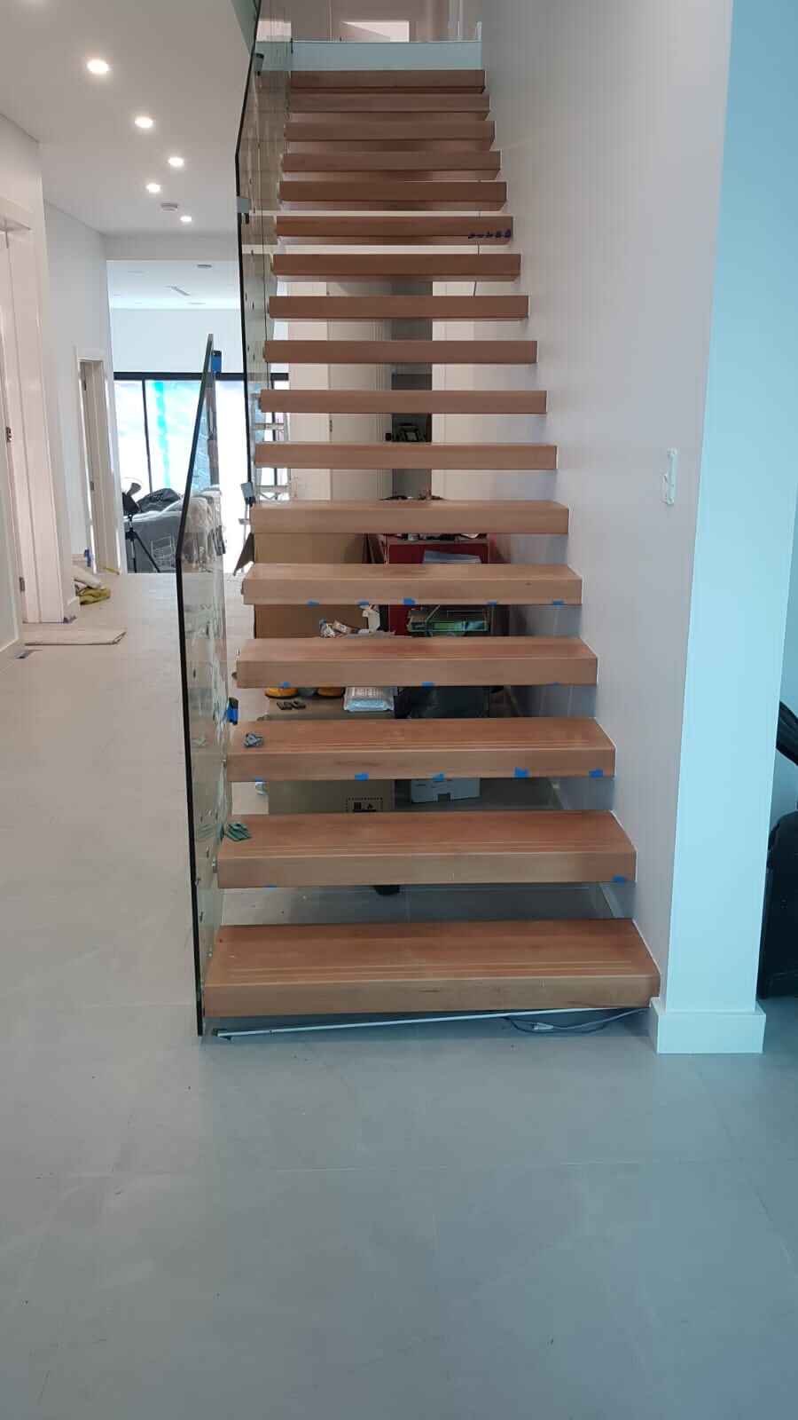 DB European-style staircase solid wood step floating stairs interior custom stairs space saving factory