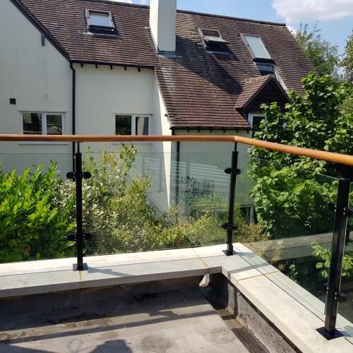 Factory Price Strong Stainless Steel Baluster Tempered Glass Balcony Railing/High Quality Balustrades Handrails factory