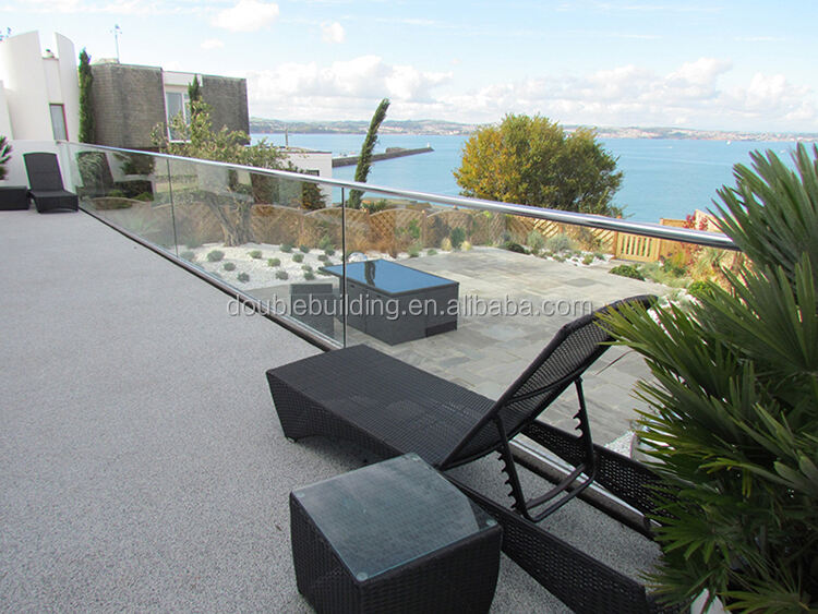 Fancy style matte black powder coated u channel tempered glass balcony deck railing with led lights factory